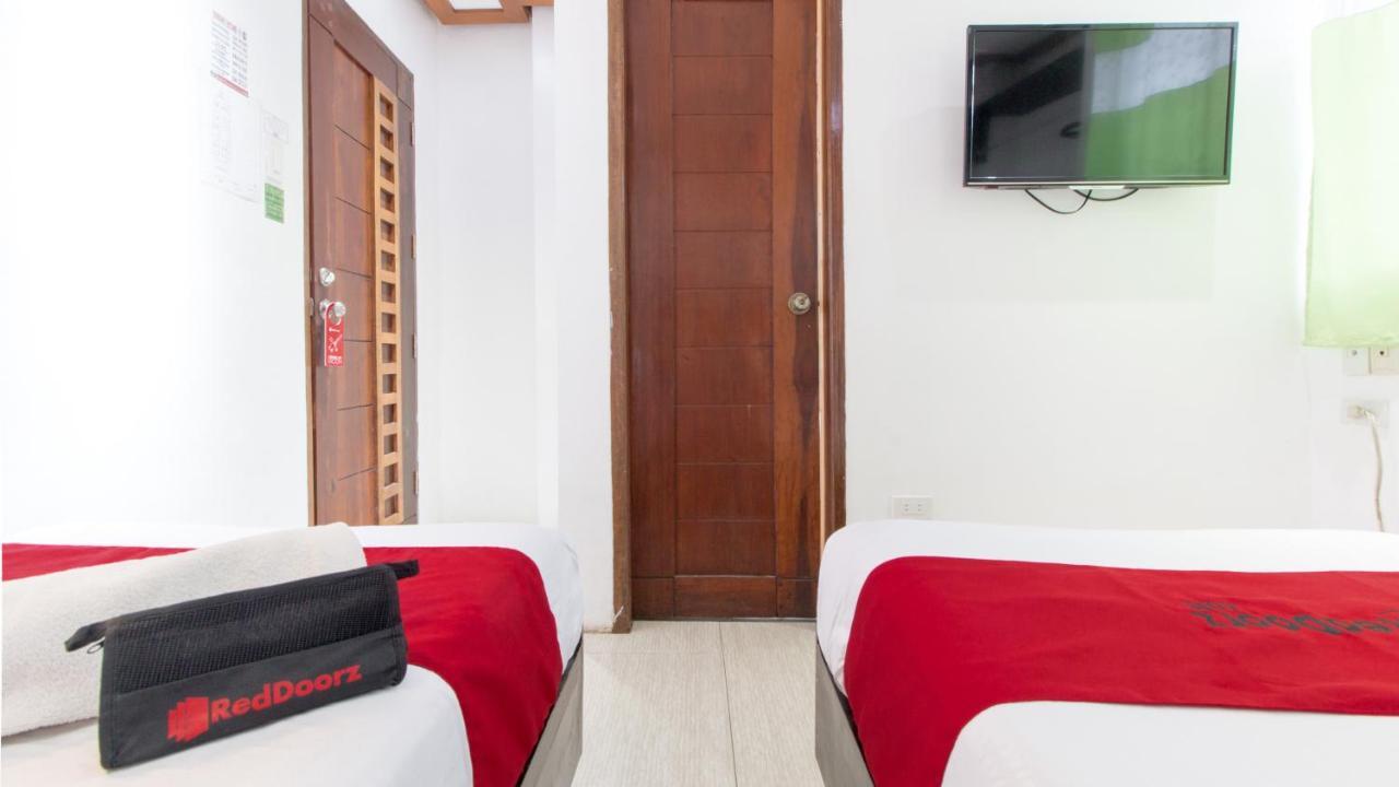 Reddoorz @ Real Fatima Tacloban Otel Anibong Dış mekan fotoğraf