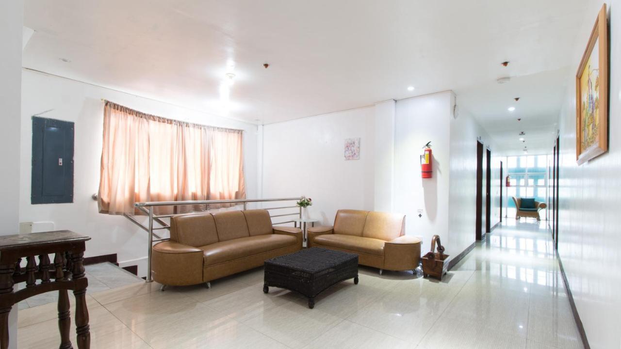 Reddoorz @ Real Fatima Tacloban Otel Anibong Dış mekan fotoğraf